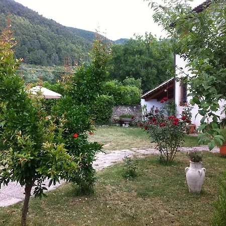 La Nuova Luna Apartment *